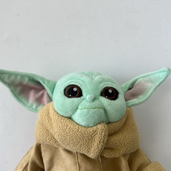 The Baby Yoda Plush Toy, the Mandalorian Series Star wars Disney 11” - Picture 4 of 7
